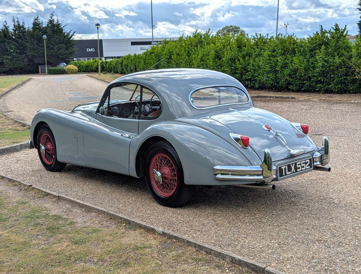 <p>1956 JAGUAR XK140 FHC</p>