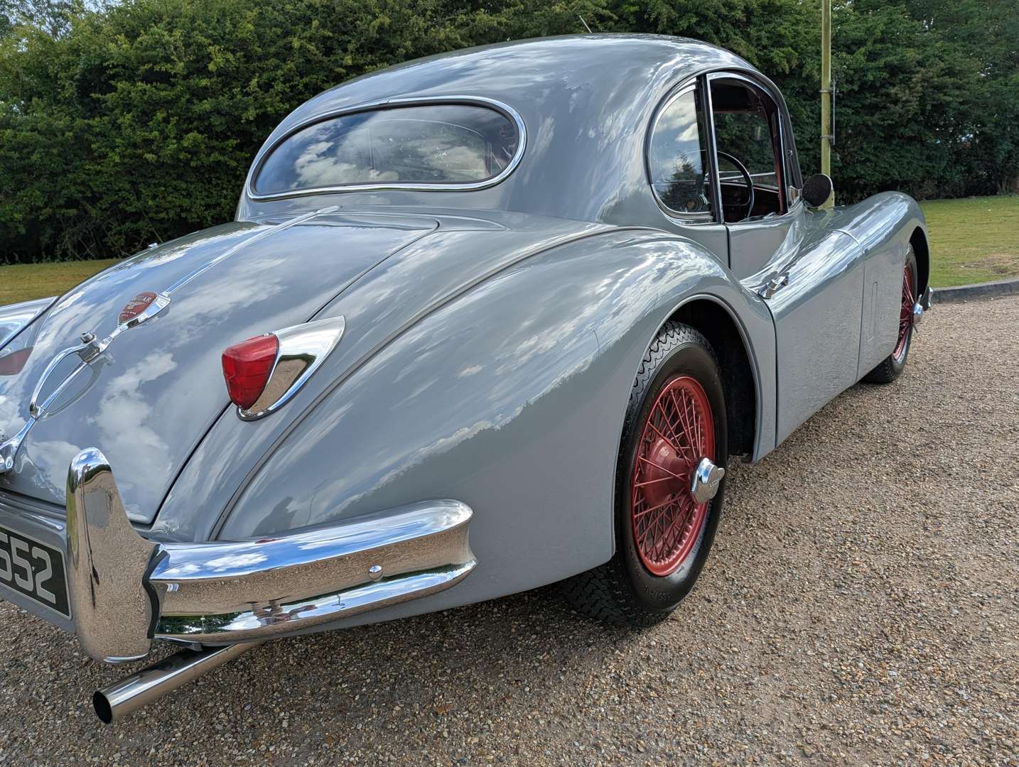 <p>1956 JAGUAR XK140 FHC</p>