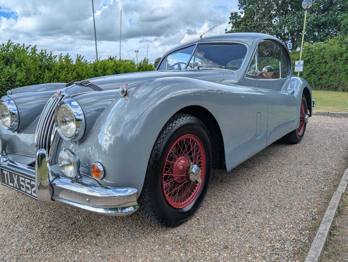 <p>1956 JAGUAR XK140 FHC</p>