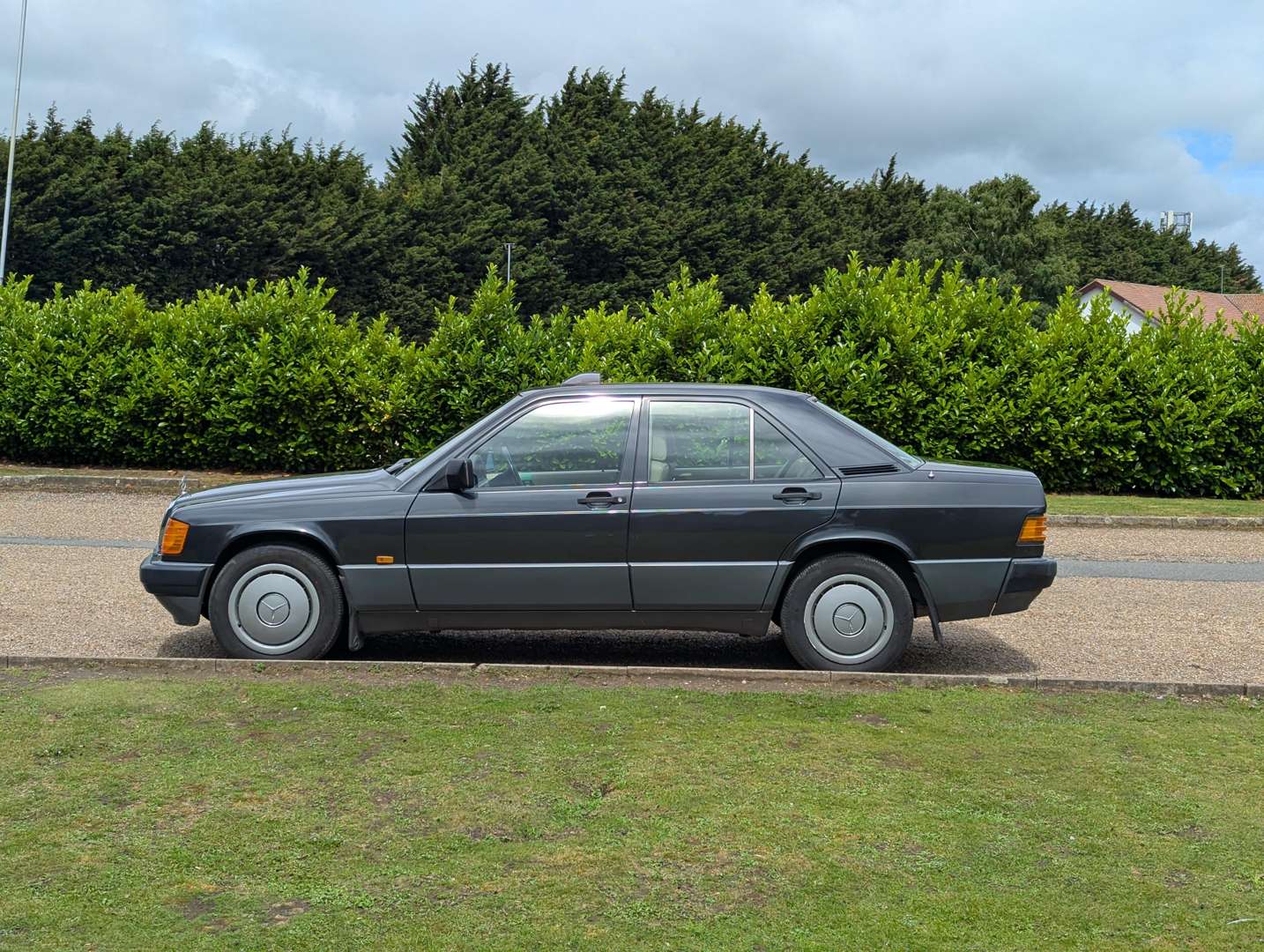 <p>1990 MERCEDES 190E 2.6 AUTO</p>