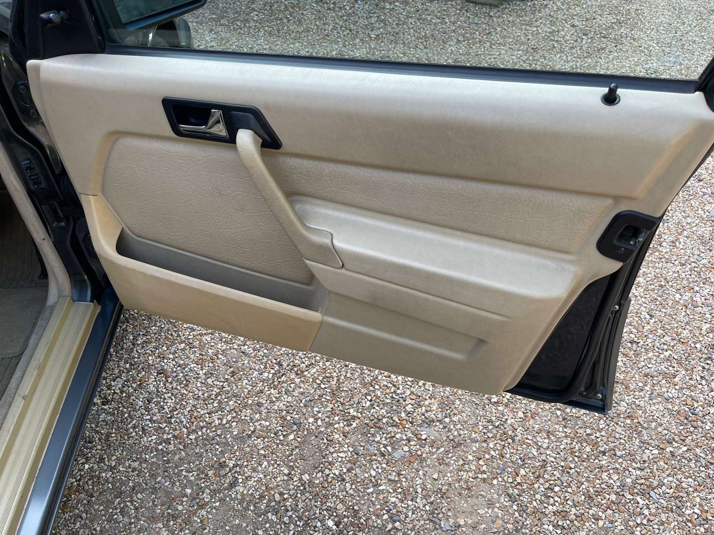 <p>1990 MERCEDES 190E 2.6 AUTO</p>