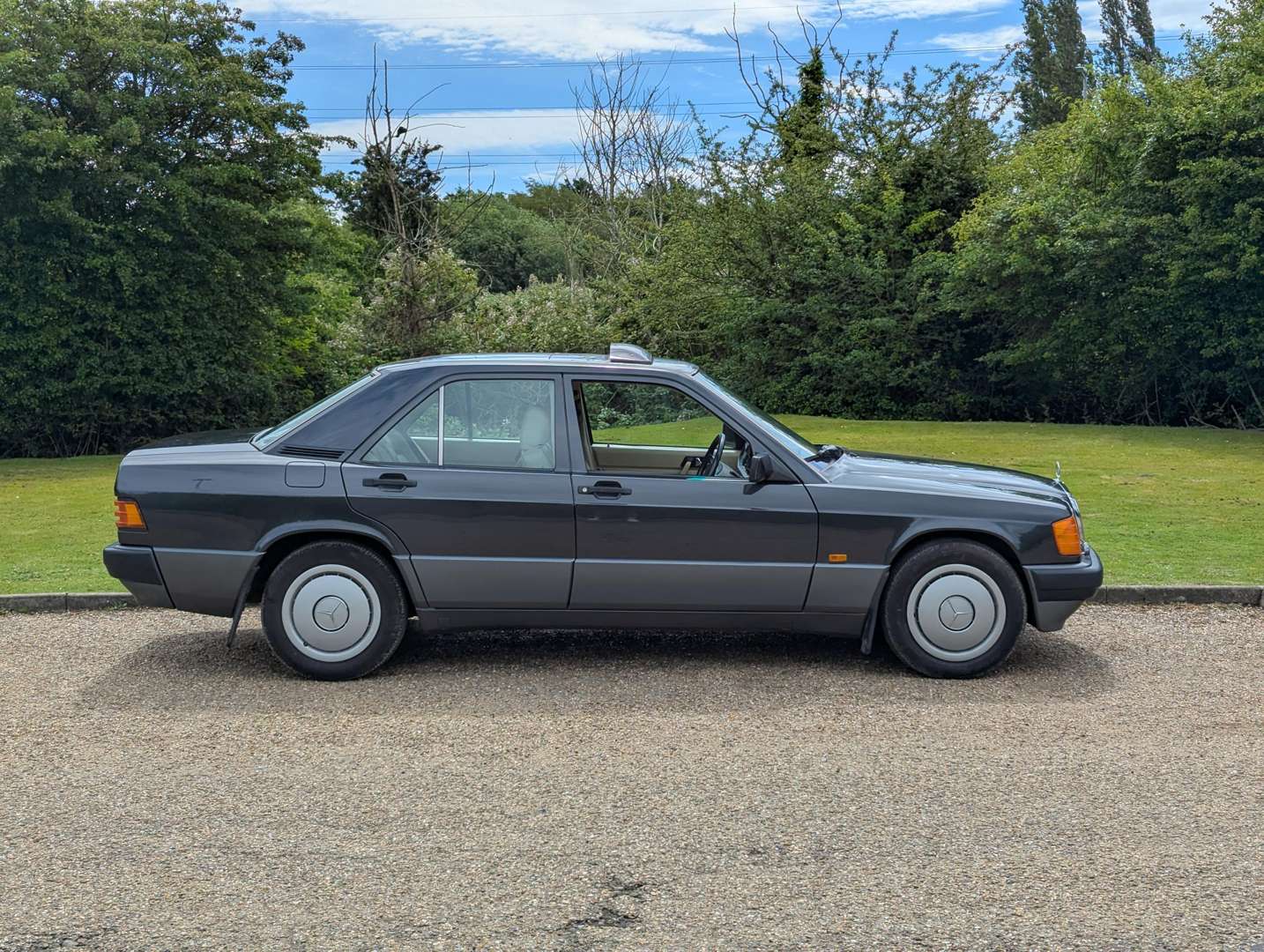 <p>1990 MERCEDES 190E 2.6 AUTO</p>