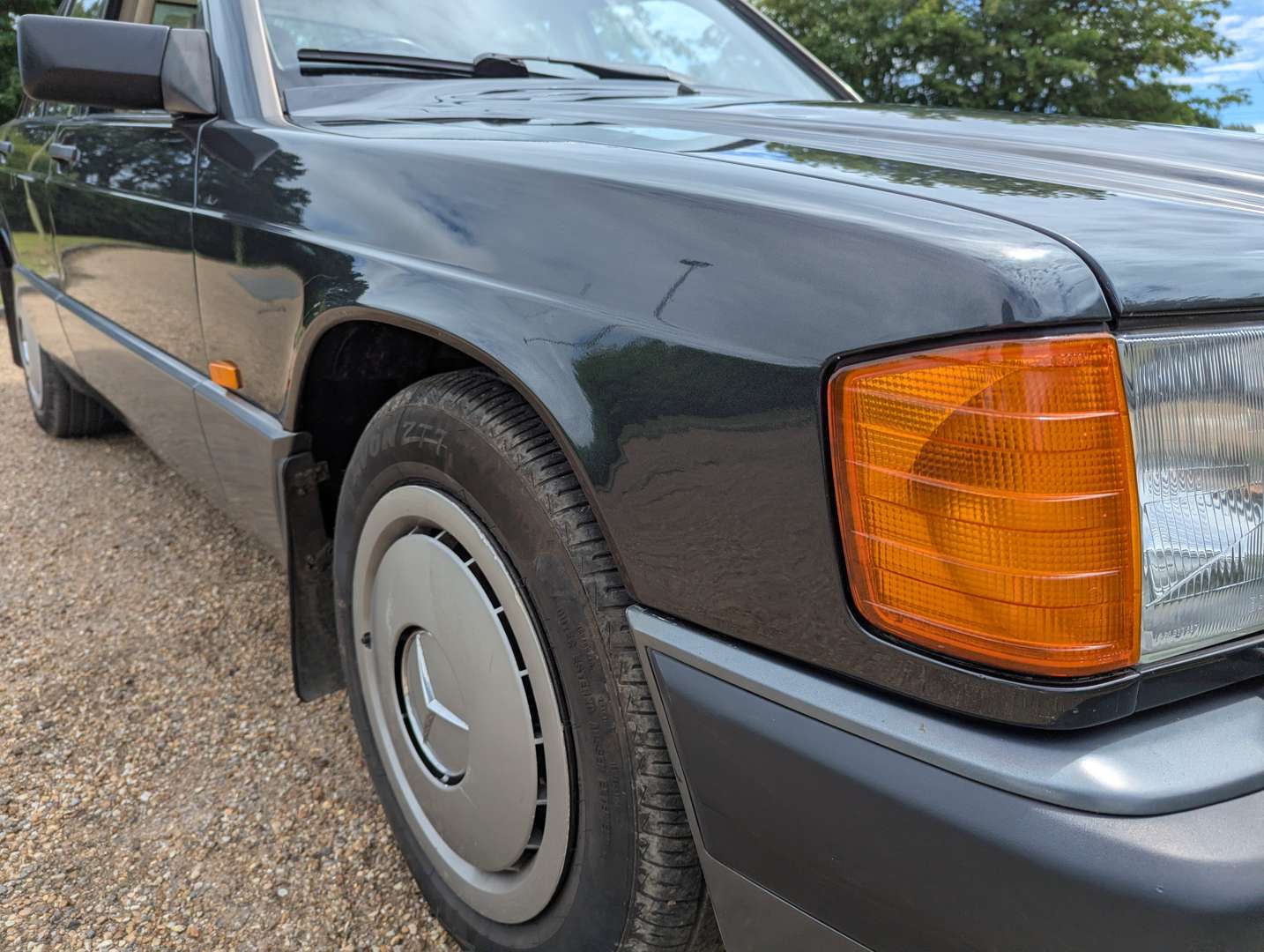 <p>1990 MERCEDES 190E 2.6 AUTO</p>