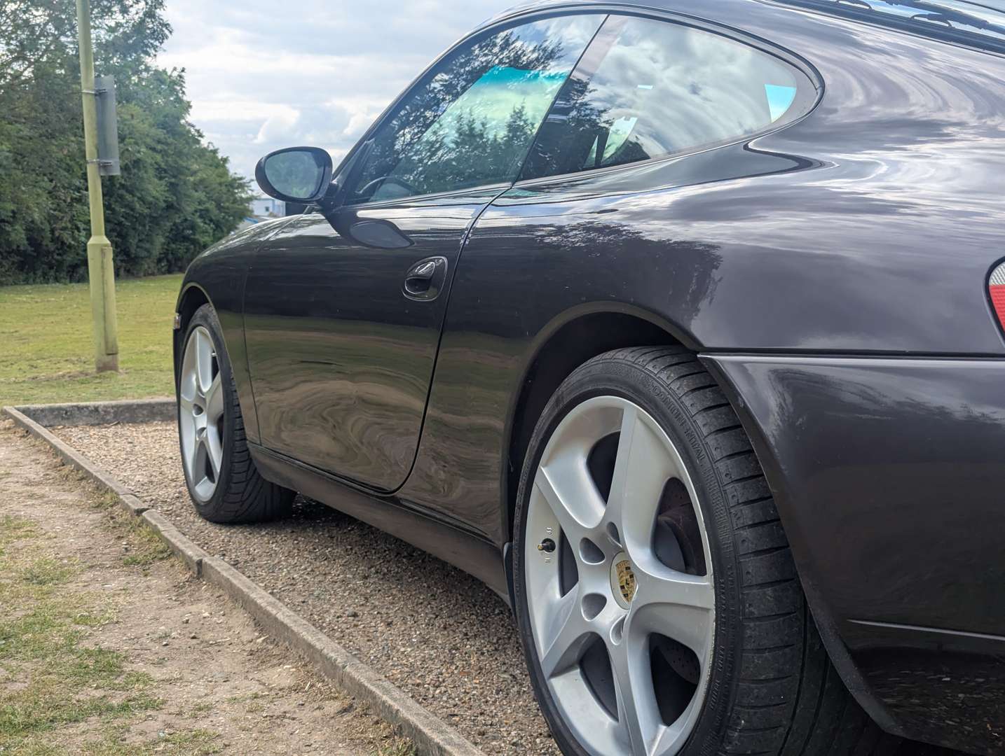 <p>2001 PORSCHE 911 996 CARRERA 4</p>