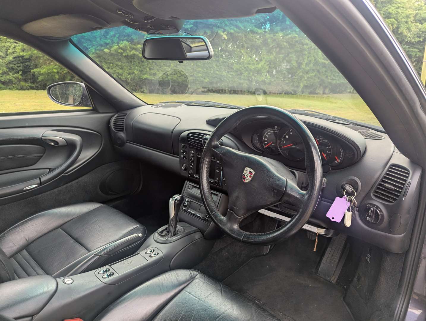 <p>2001 PORSCHE 911 996 CARRERA 4</p>