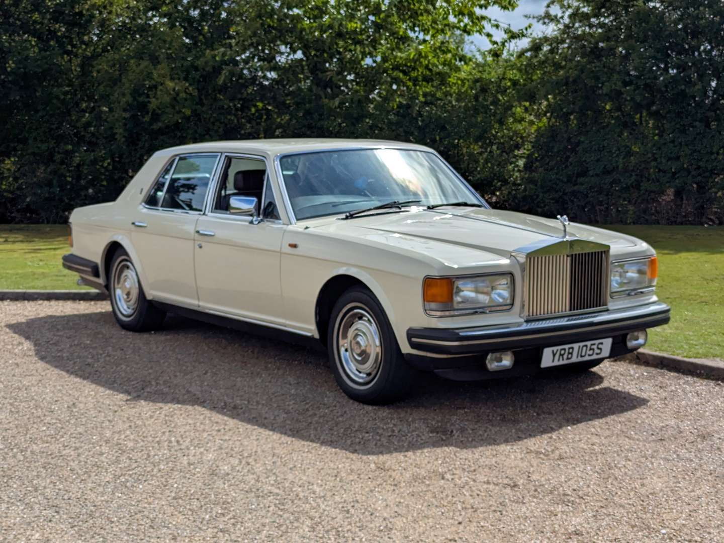 <p>1983 ROLLS ROYCE SILVER SPIRIT</p>