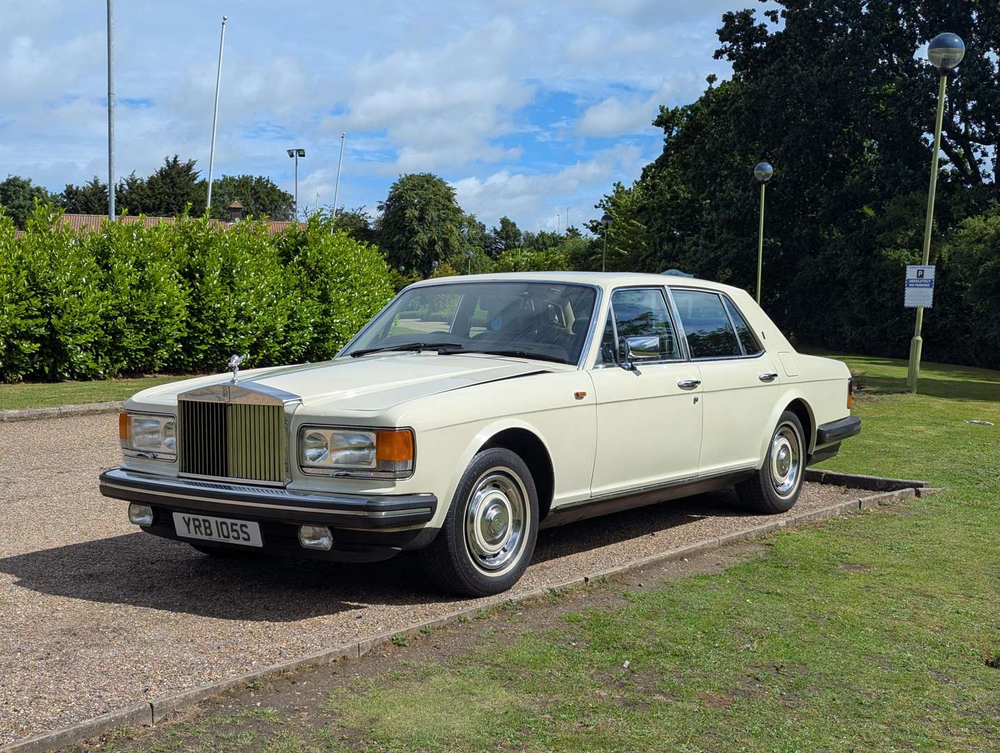 <p>1983 ROLLS ROYCE SILVER SPIRIT</p>