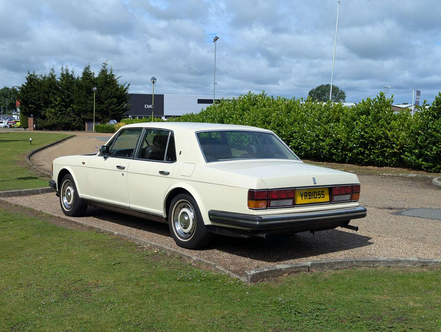 <p>1983 ROLLS ROYCE SILVER SPIRIT</p>