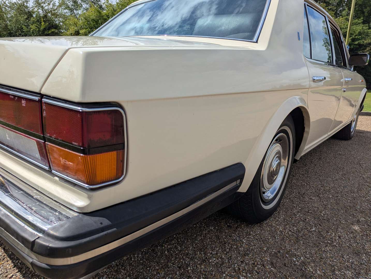 <p>1983 ROLLS ROYCE SILVER SPIRIT</p>
