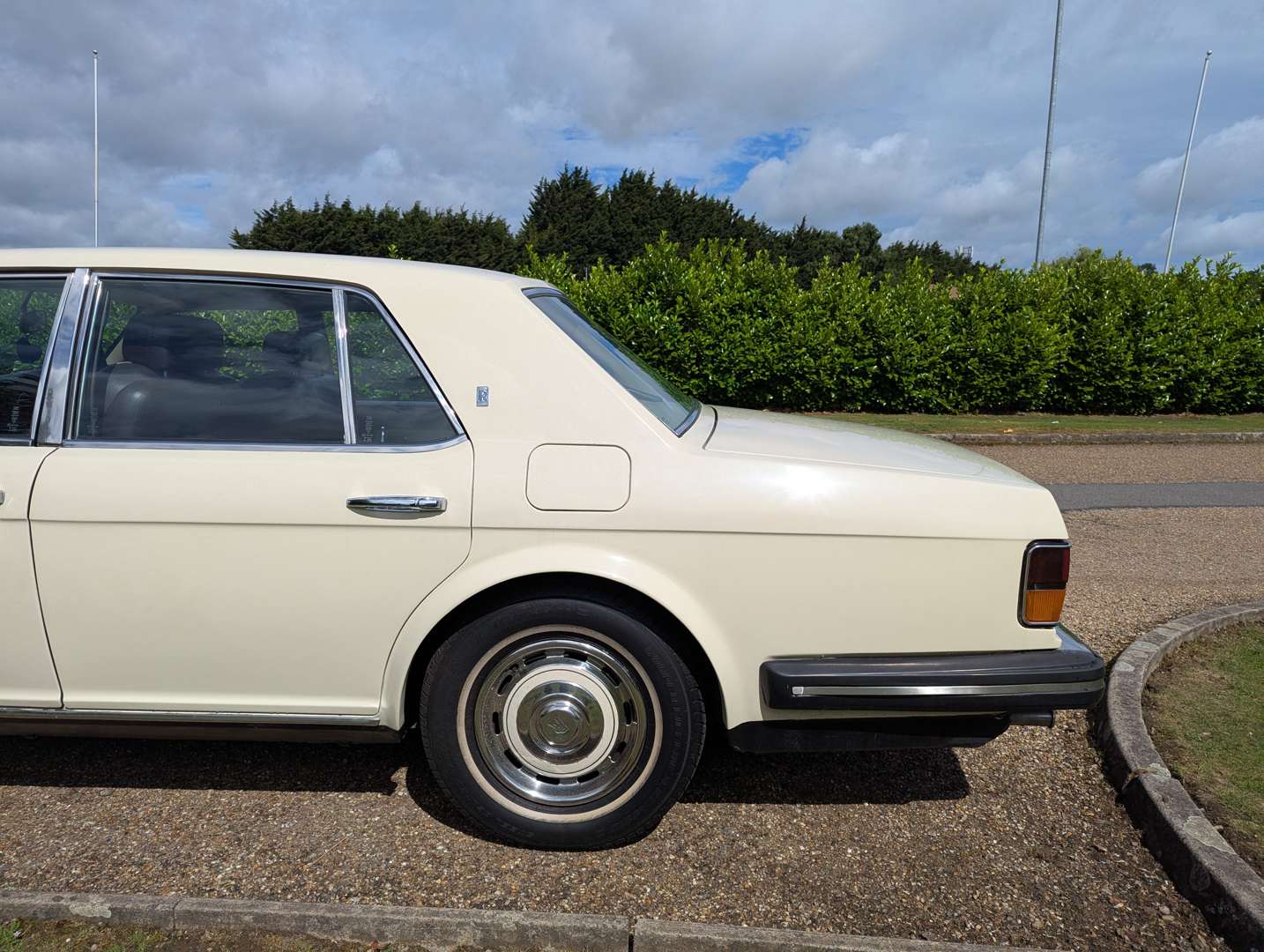<p>1983 ROLLS ROYCE SILVER SPIRIT</p>