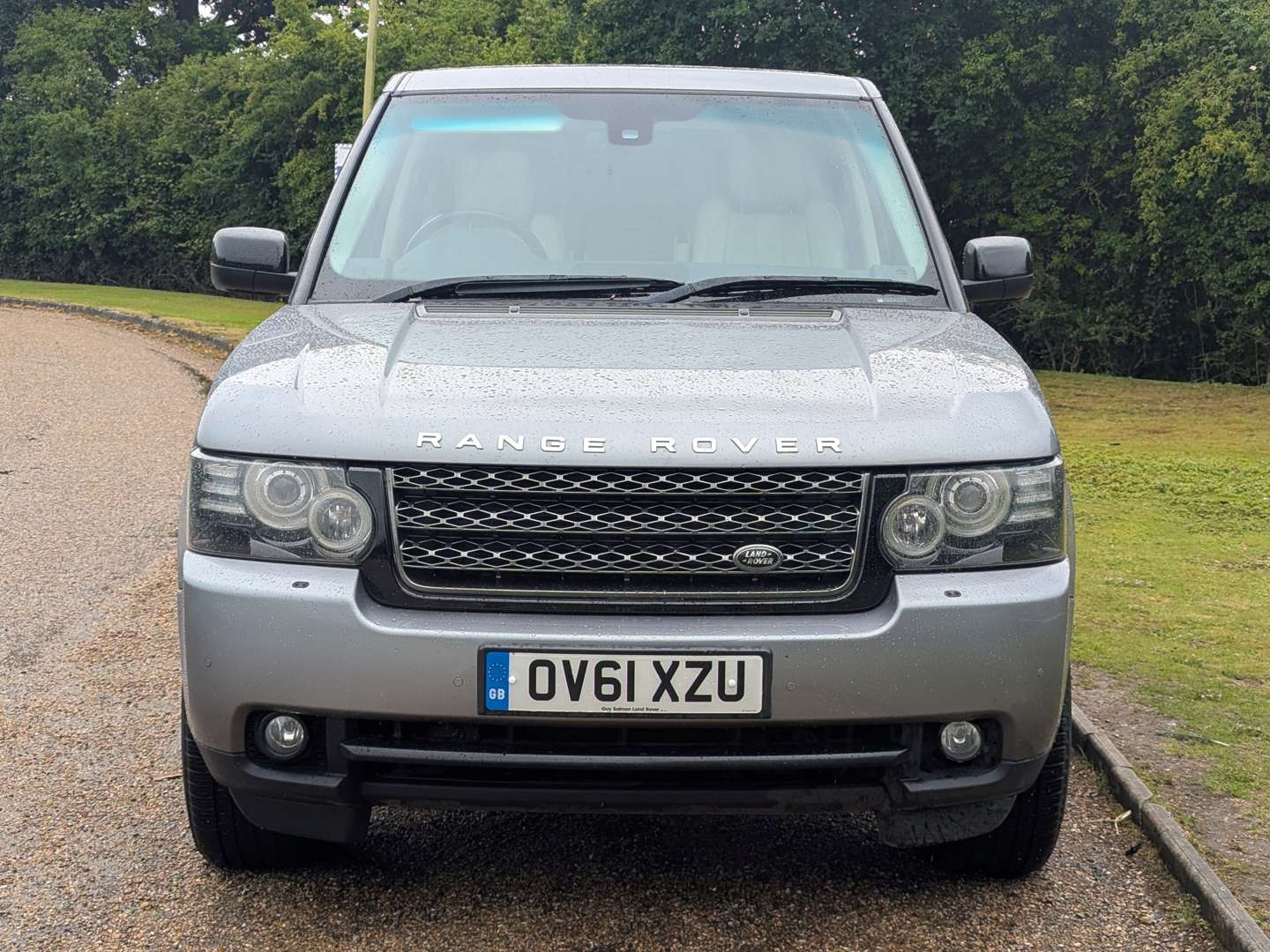 <p>2011 RANGE ROVER VOGUE SE TDV8</p>