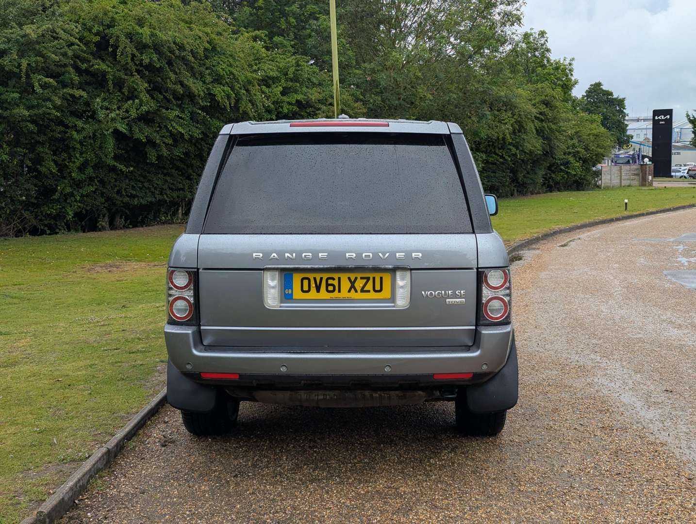 <p>2011 RANGE ROVER VOGUE SE TDV8</p>