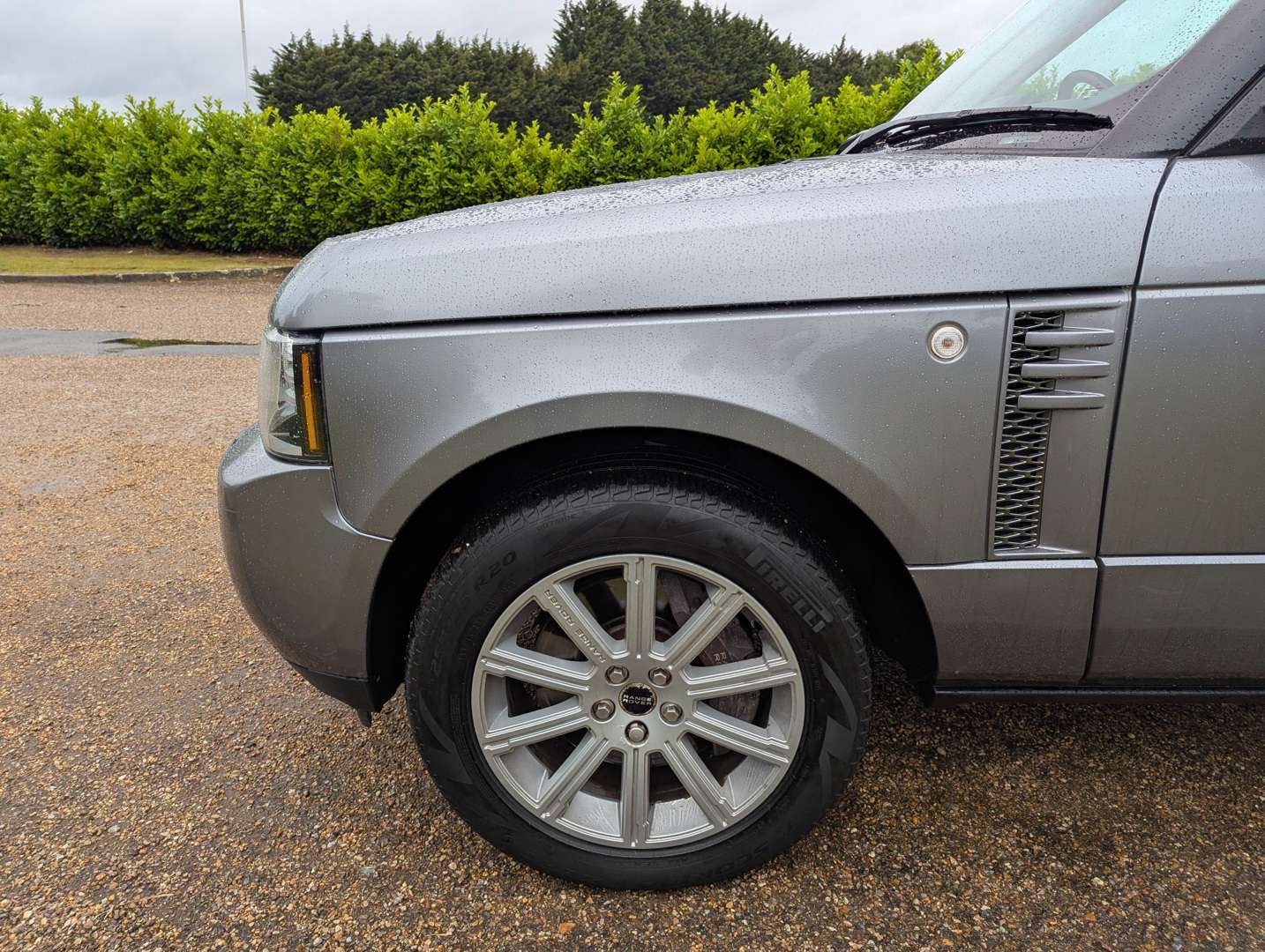 <p>2011 RANGE ROVER VOGUE SE TDV8</p>