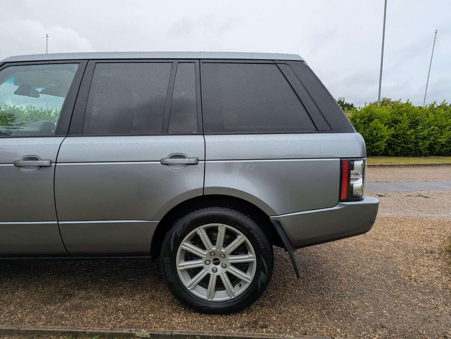 <p>2011 RANGE ROVER VOGUE SE TDV8</p>