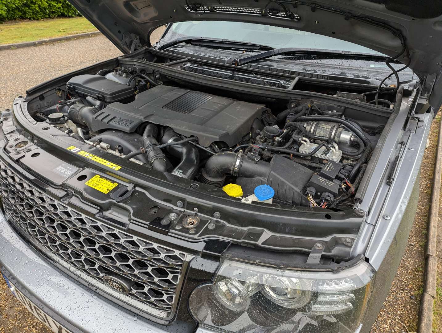 <p>2011 RANGE ROVER VOGUE SE TDV8</p>