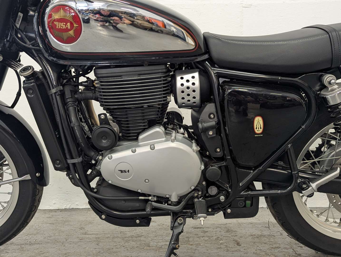 <p>2024 BSA GOLD STAR</p>