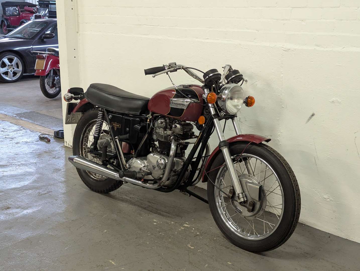 <p>1972 TRIUMPH TIGER TR6</p>
