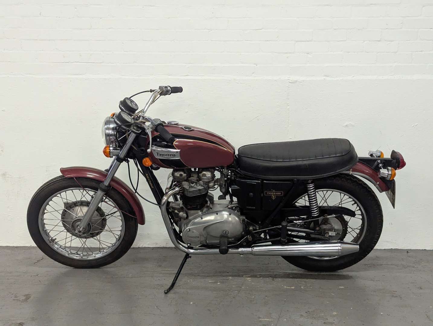 <p>1972 TRIUMPH TIGER TR6</p>