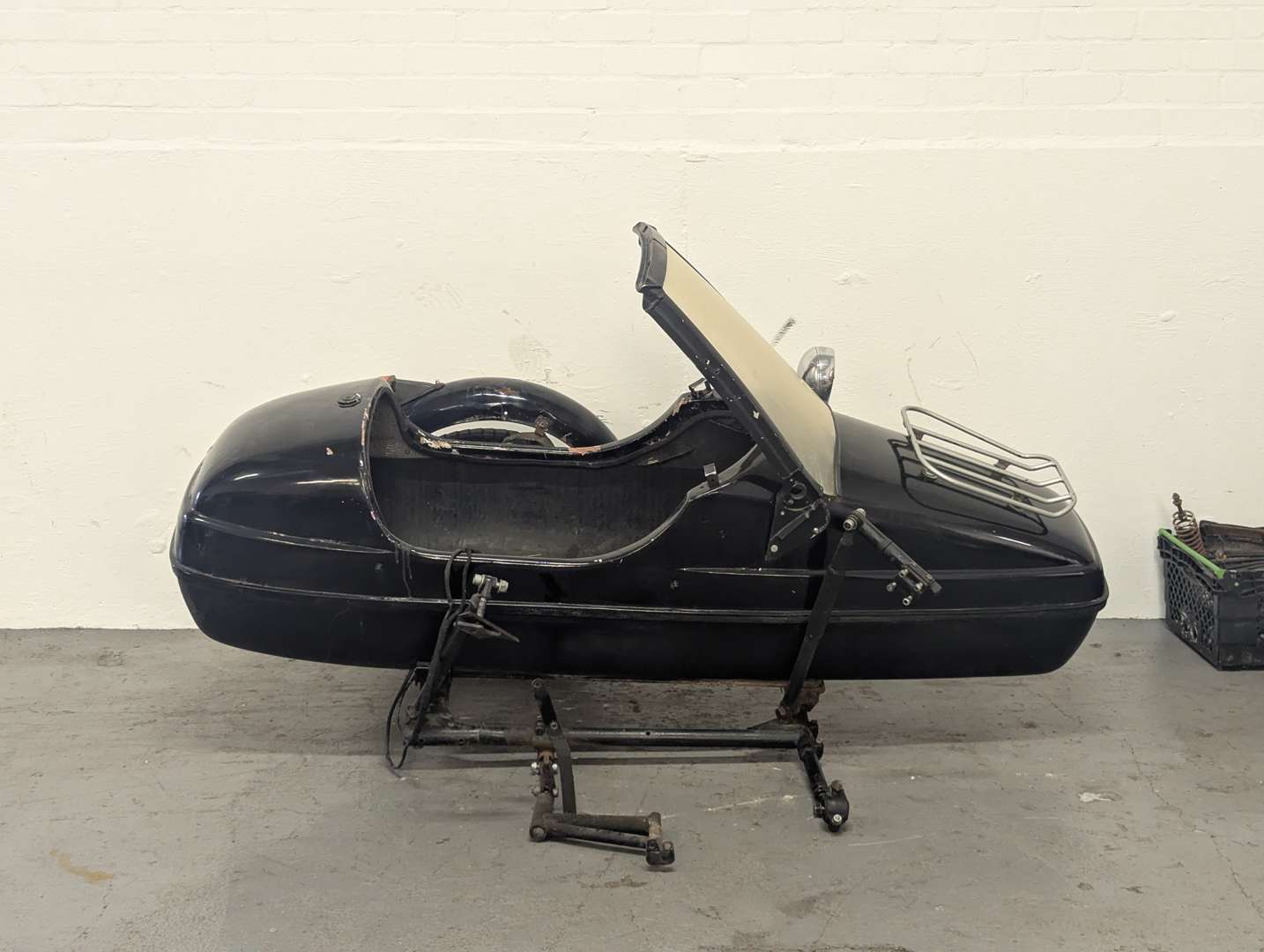 <p>MOTORCYCLE SIDECAR</p>