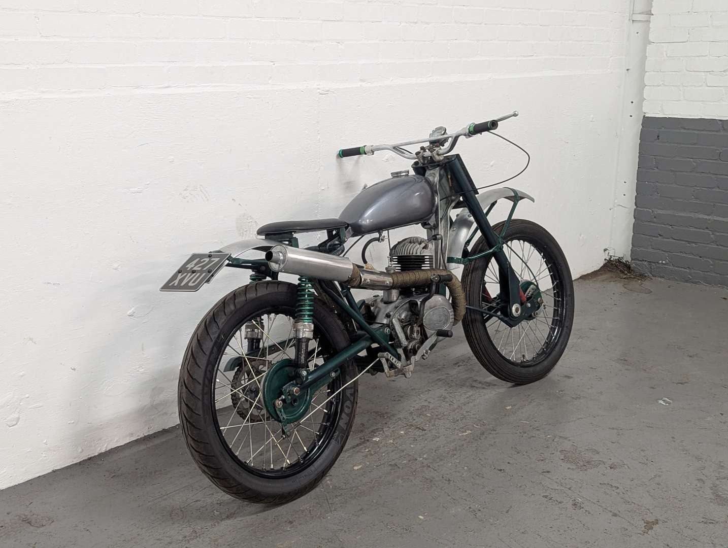 <p>1960 GREEVES 197CC</p>