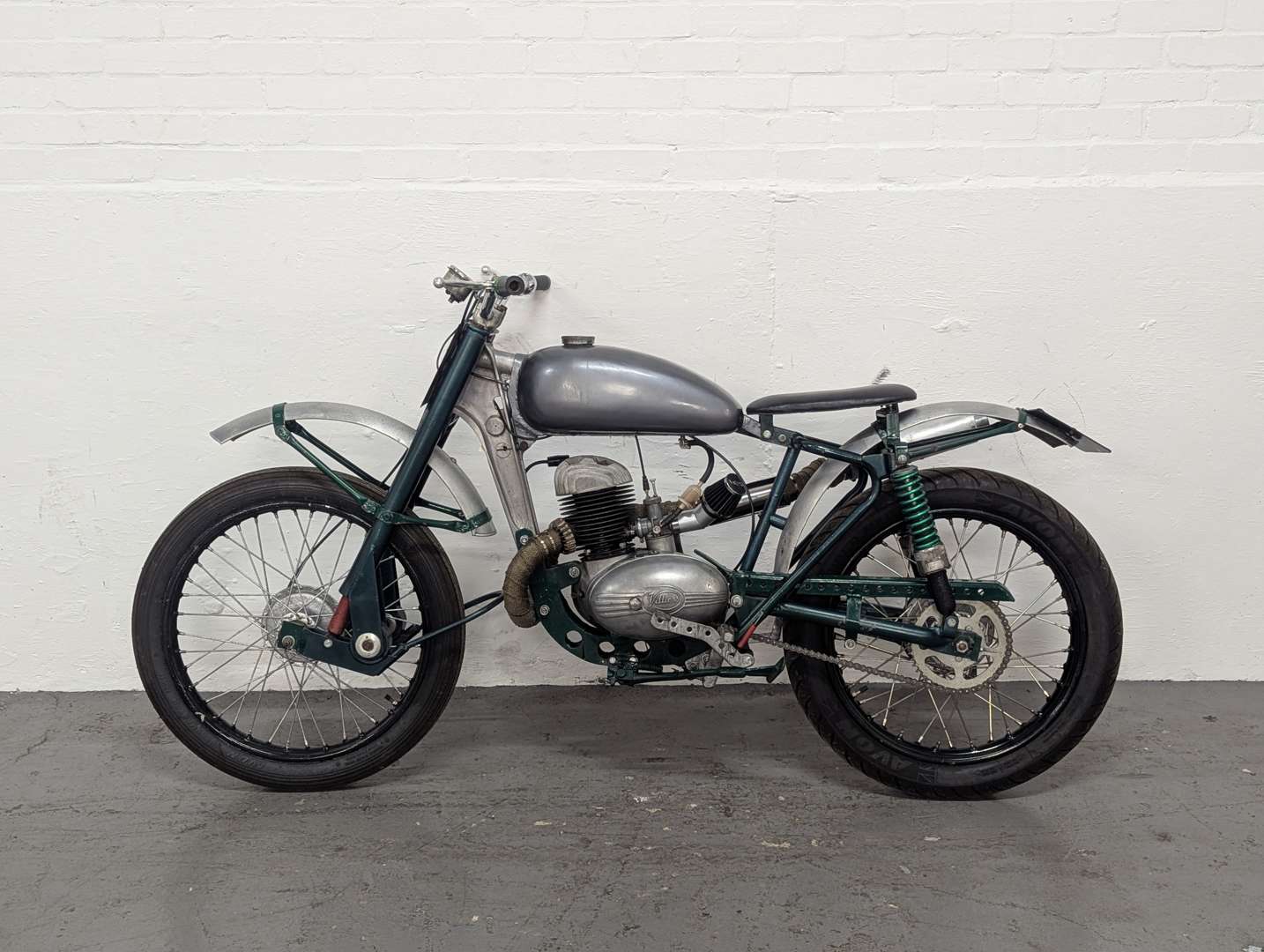 <p>1960 GREEVES 197CC</p>
