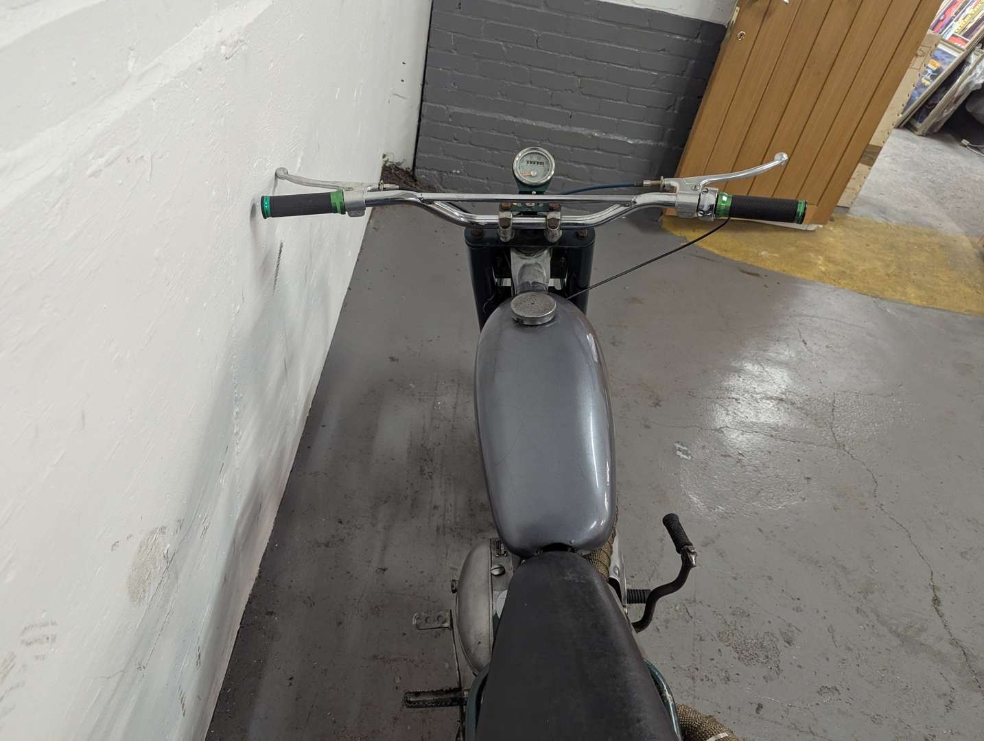 <p>1960 GREEVES 197CC</p>