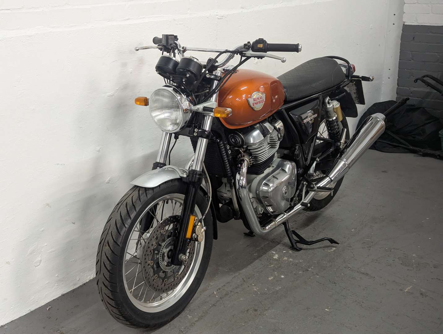 <p>2019 ROYAL ENFIELD INTERCEPTOR 650</p>
