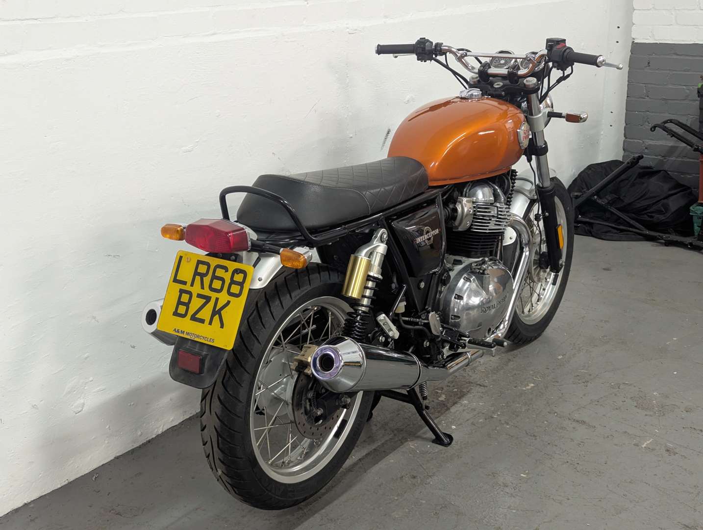 <p>2019 ROYAL ENFIELD INTERCEPTOR 650</p>