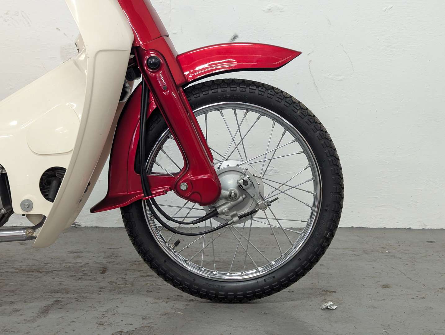 <p>1997 HONDA C90M</p>