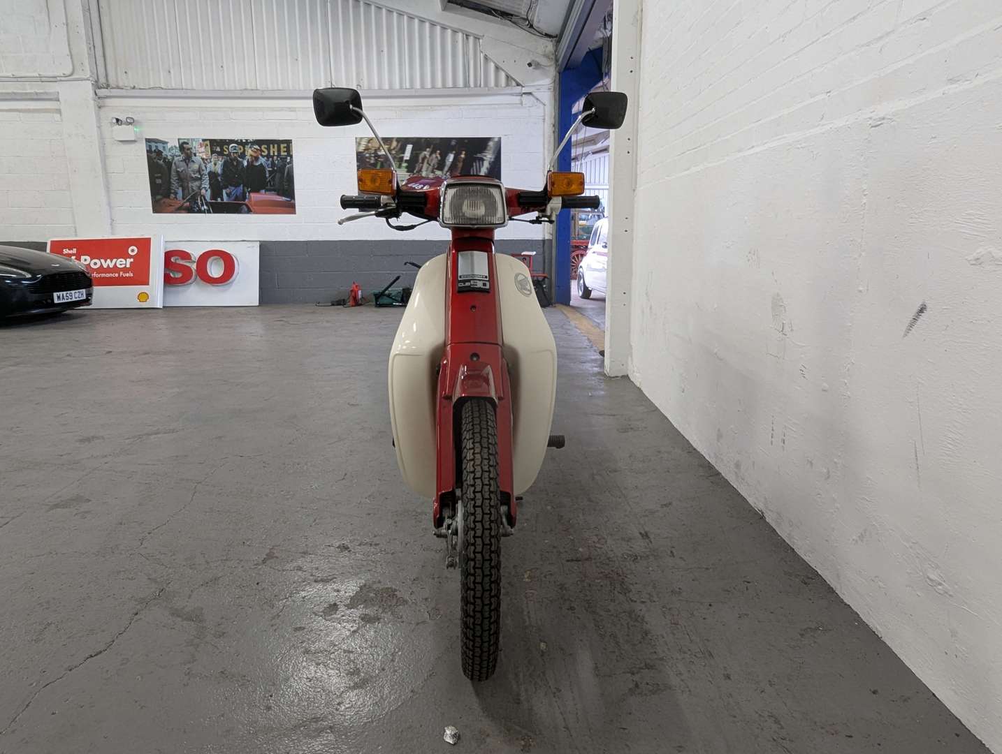 <p>1997 HONDA C90M</p>