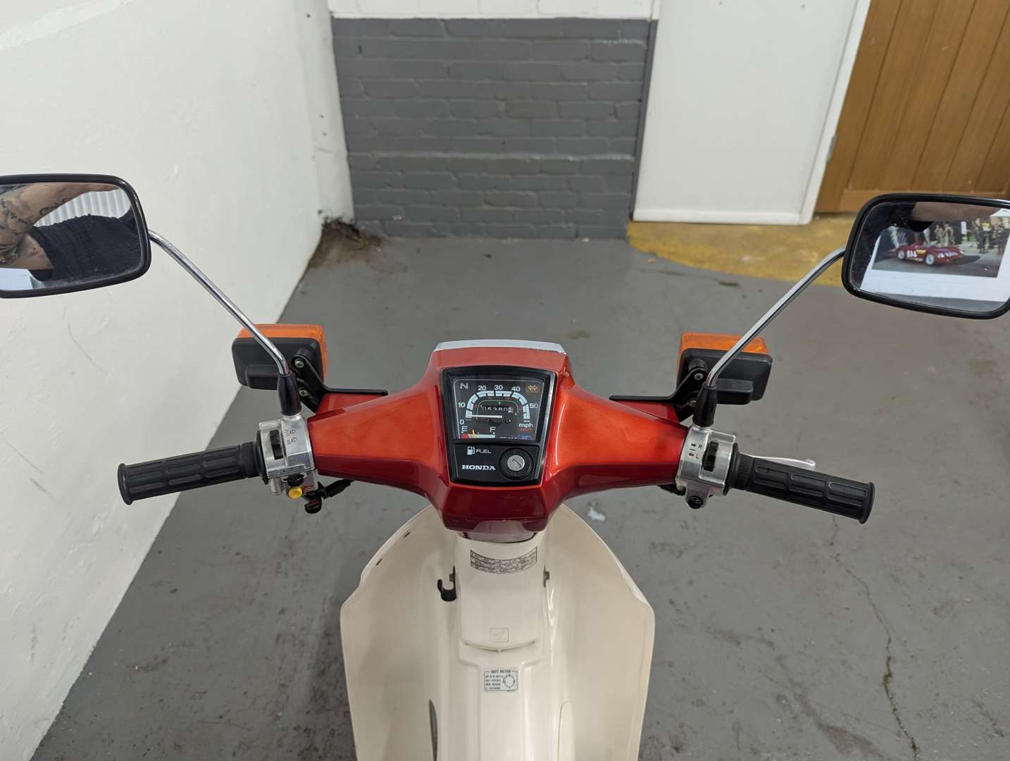 <p>1997 HONDA C90M</p>