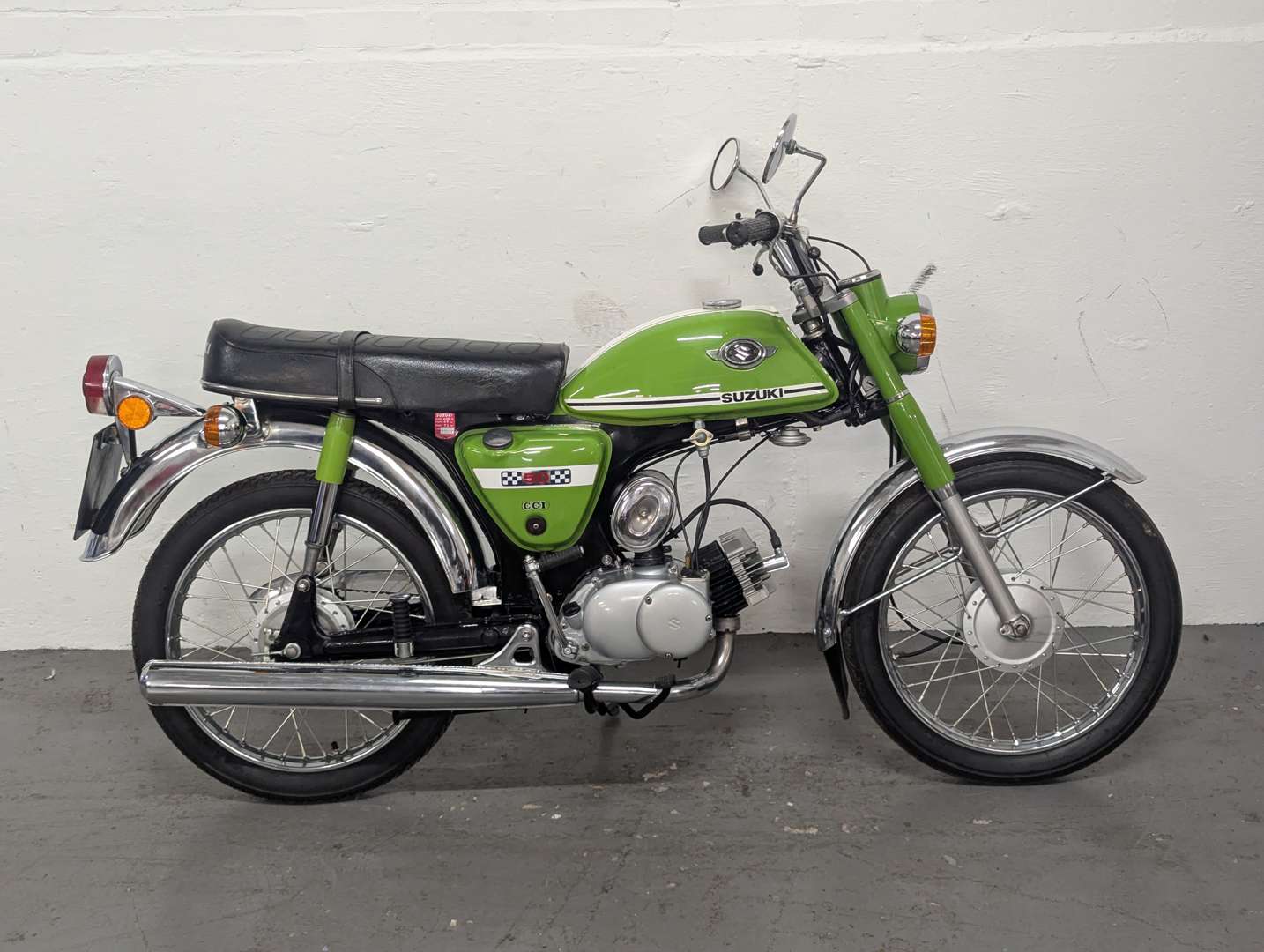 <p>1973 SUZUKI AP50</p>