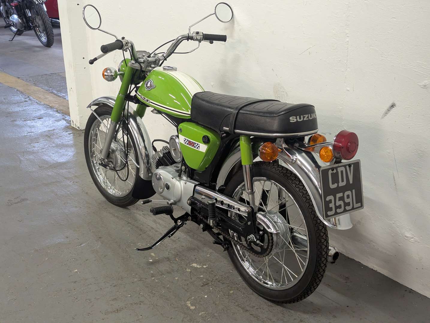 <p>1973 SUZUKI AP50</p>
