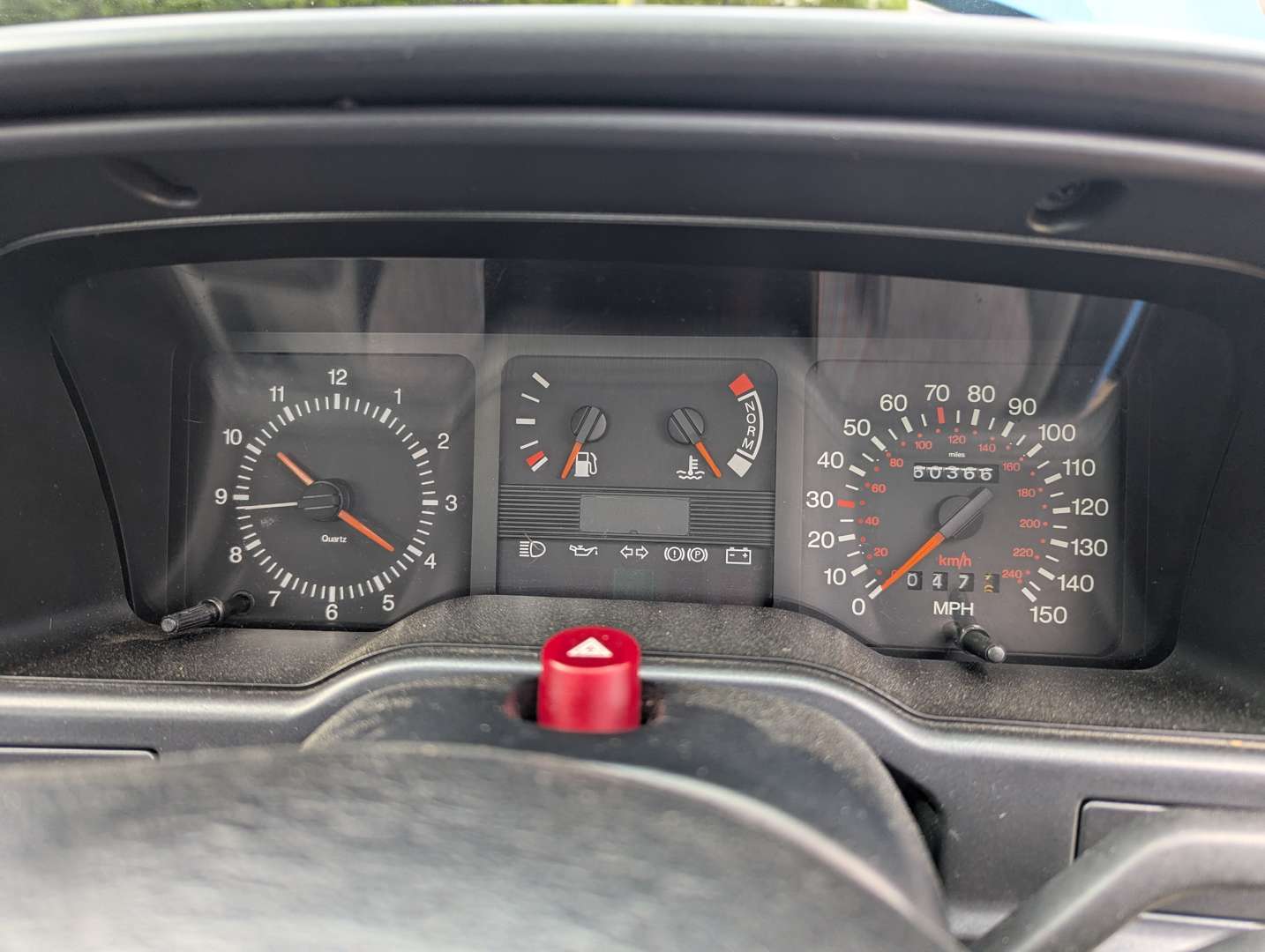 <p>1992 FORD P100 TURBO DIESEL</p>