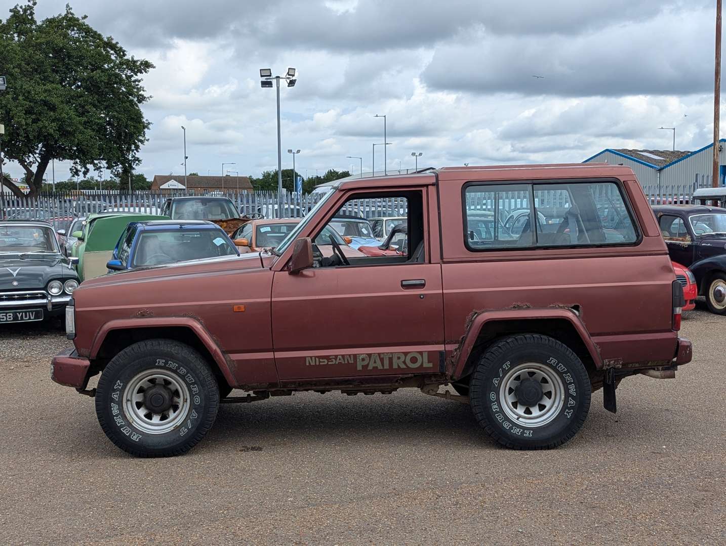 <p>1992 NISSAN PATROL HT DIESEL</p>