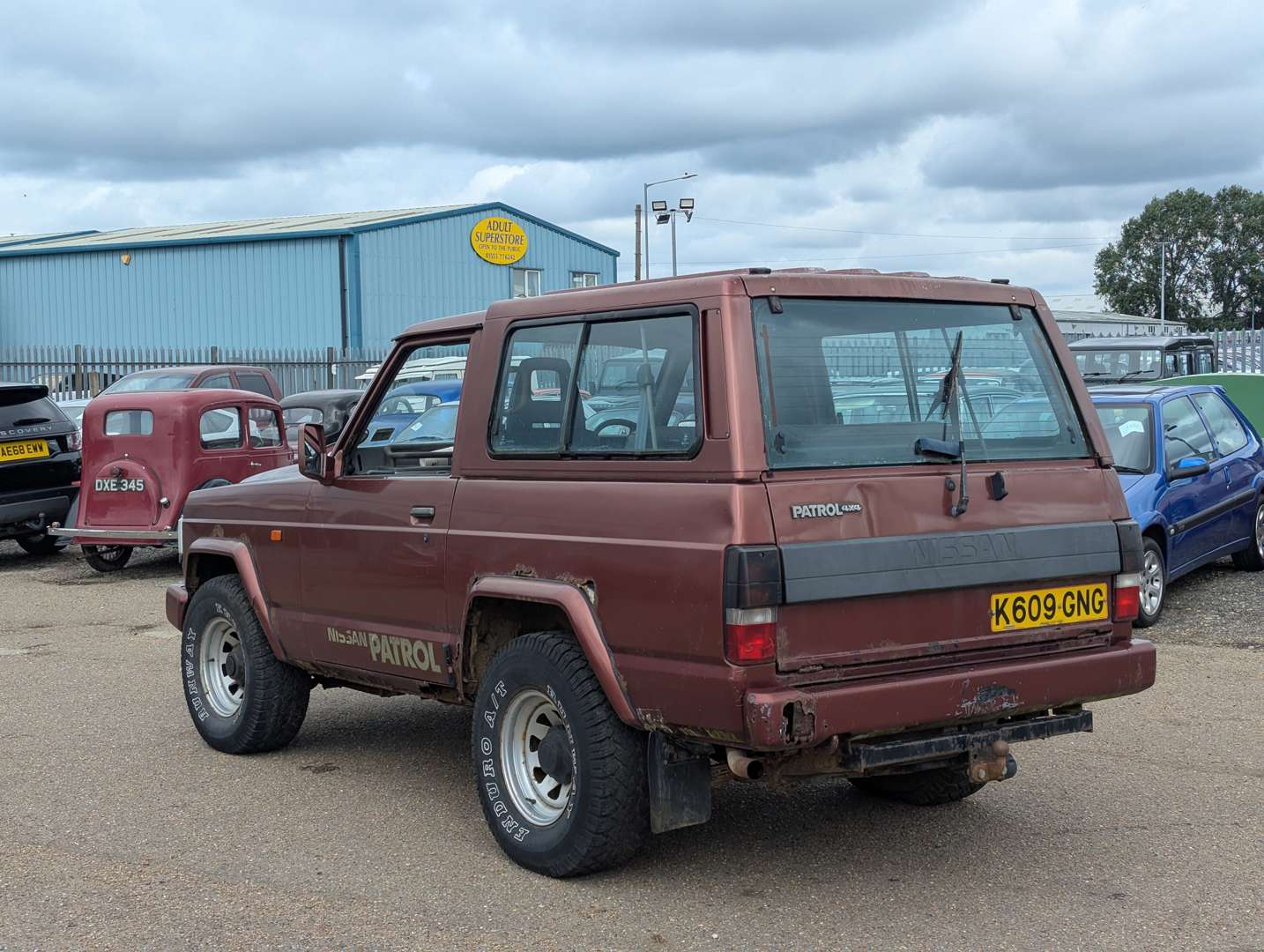 <p>1992 NISSAN PATROL HT DIESEL</p>