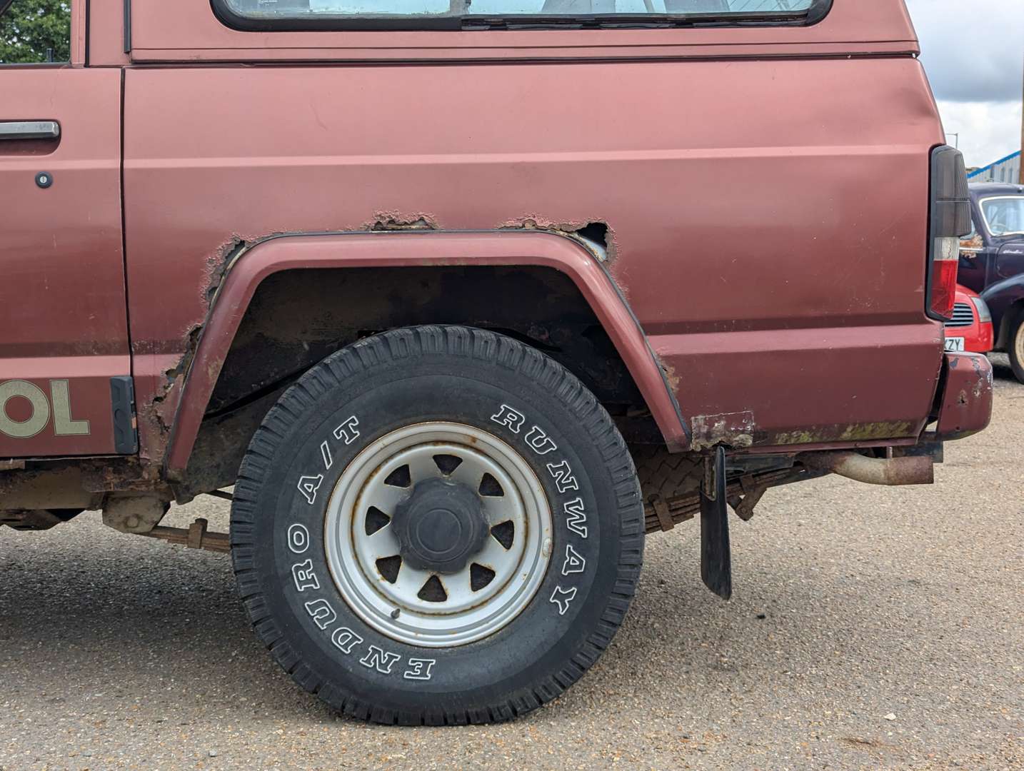 <p>1992 NISSAN PATROL HT DIESEL</p>