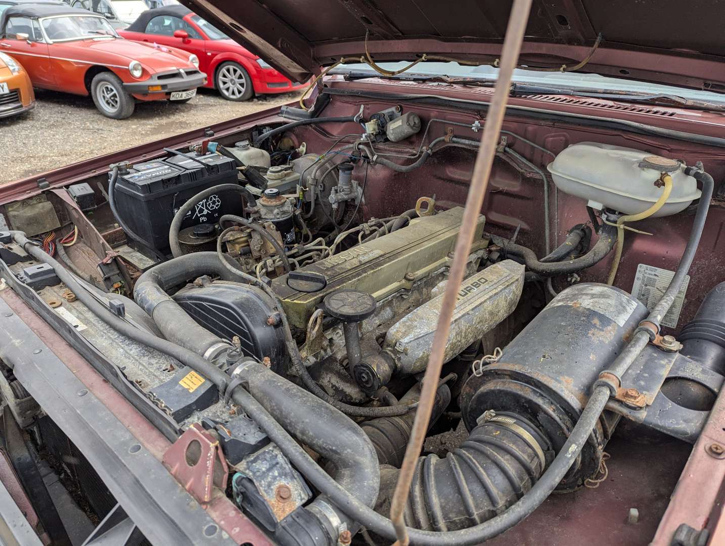 <p>1992 NISSAN PATROL HT DIESEL</p>