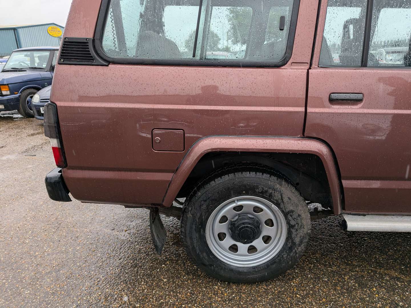 <p>1991 NISSAN PATROL LWB PETROL</p>