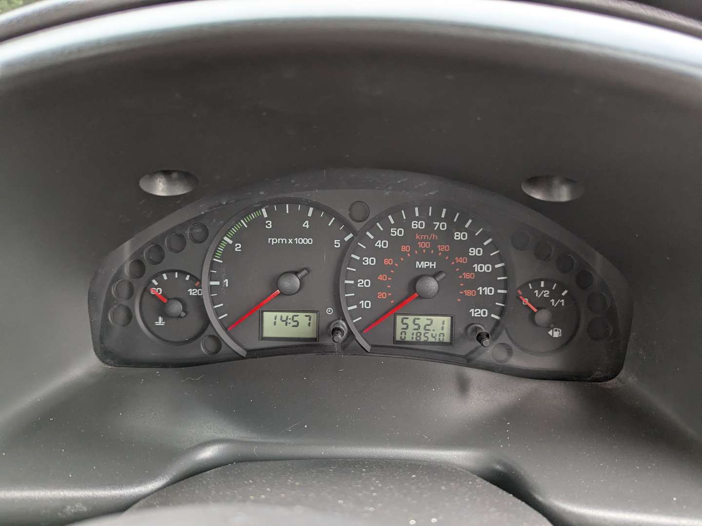 <p>2004 FORD TRANSIT RECOVERY 350 LWB</p>