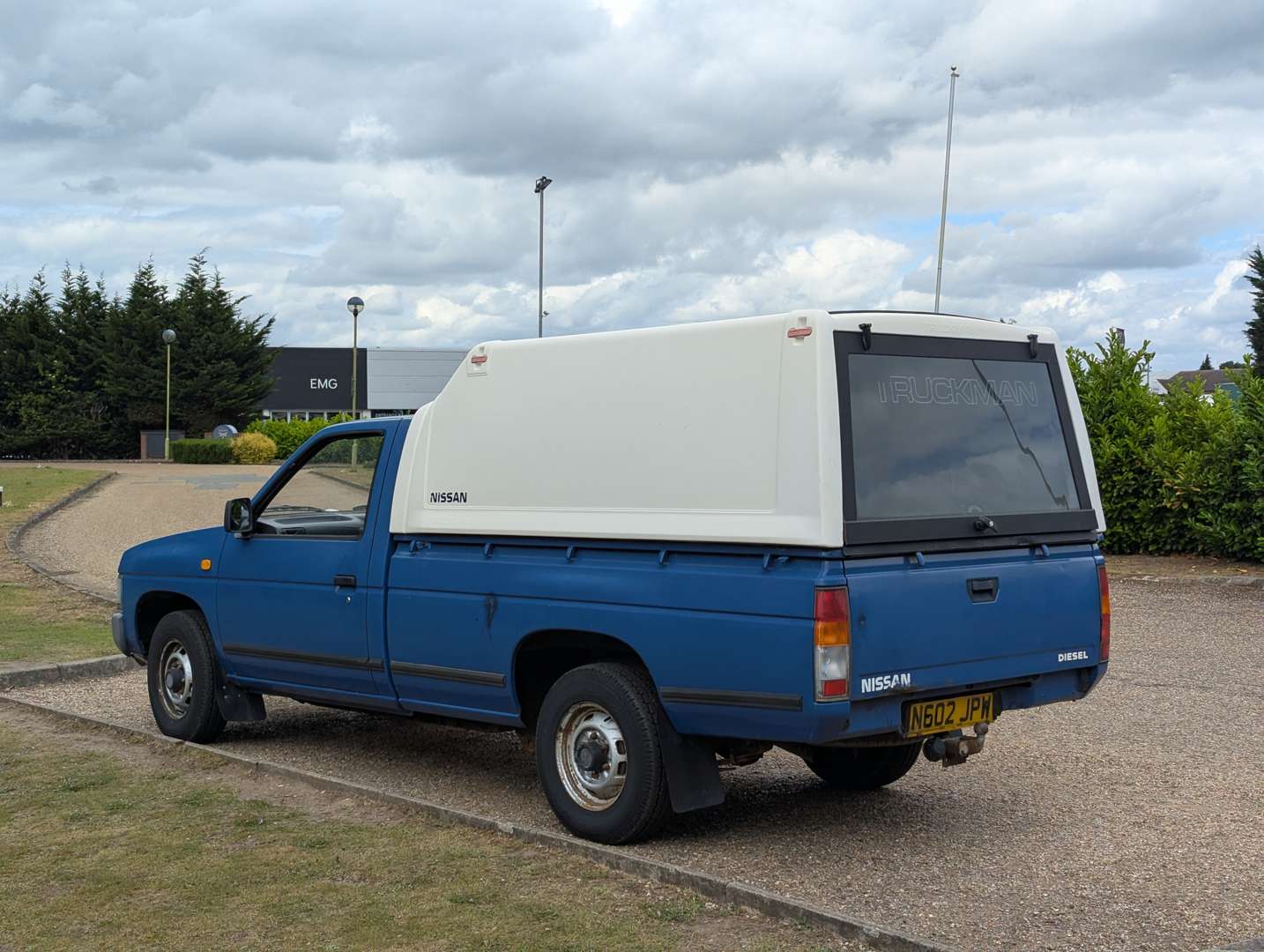 <p>1996 NISSAN NAVARA 1-TON PICK-UP</p>