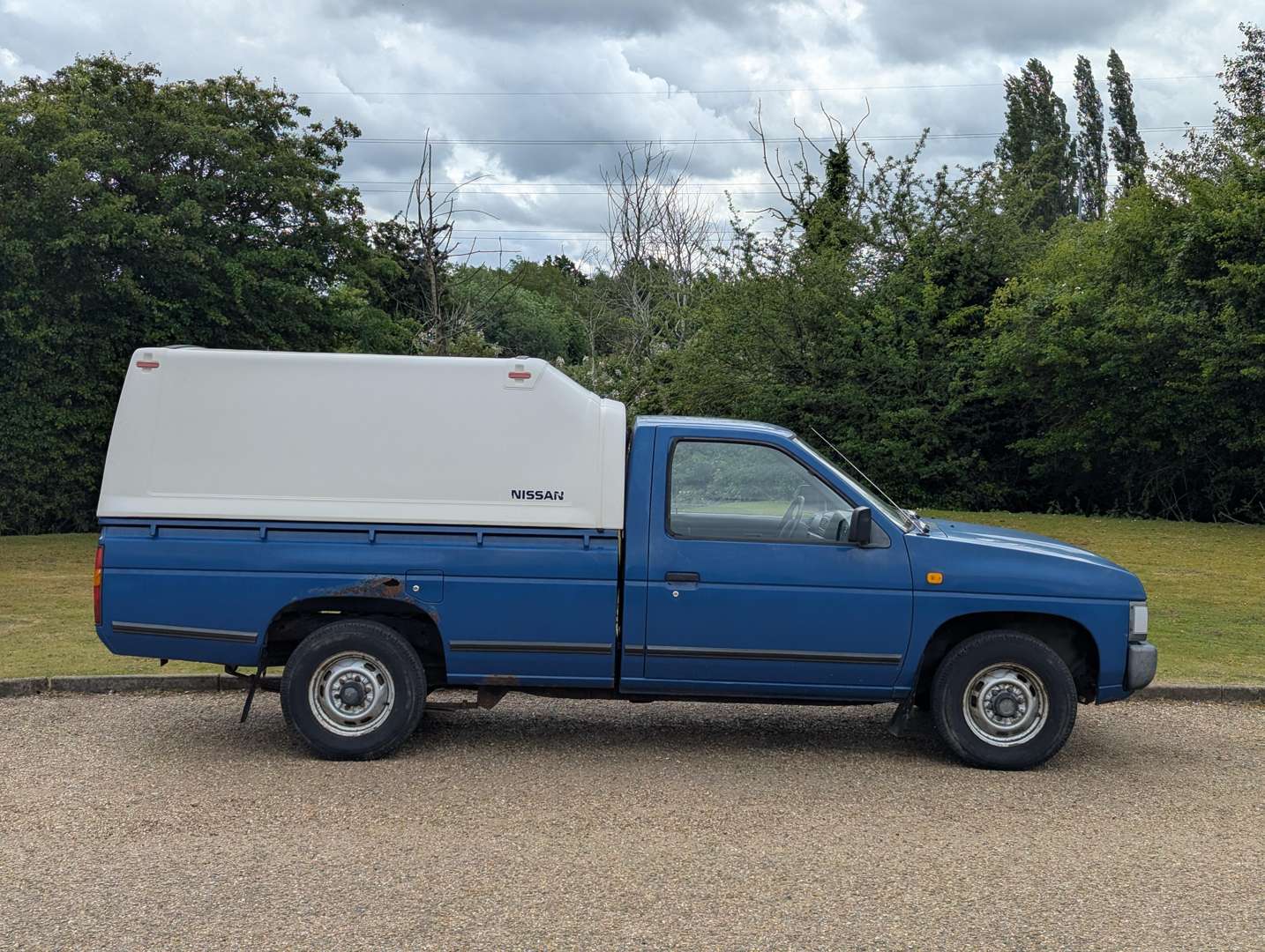 <p>1996 NISSAN NAVARA 1-TON PICK-UP</p>
