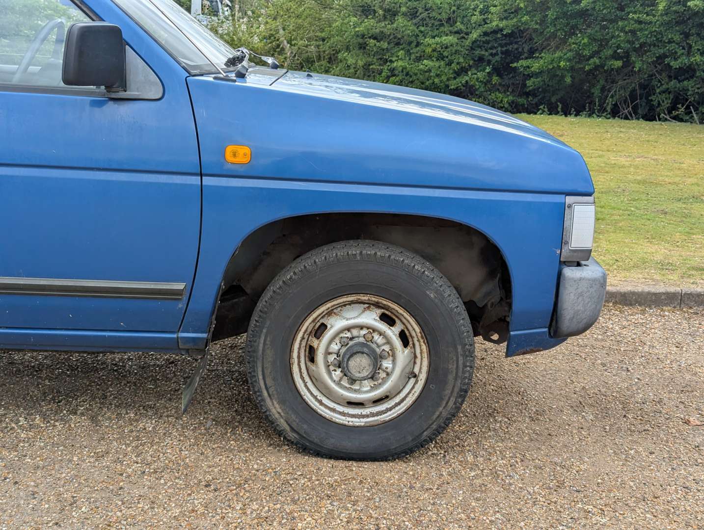<p>1996 NISSAN NAVARA 1-TON PICK-UP</p>