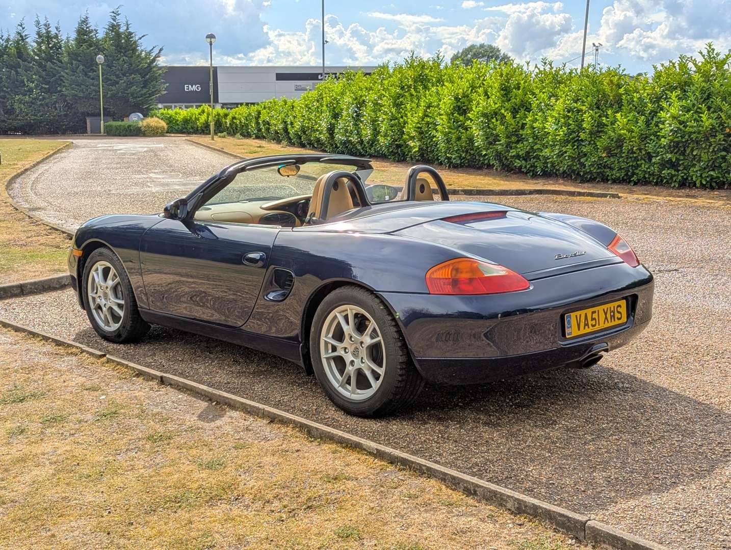 <p>2001 PORSCHE BOXSTER 2.7</p>