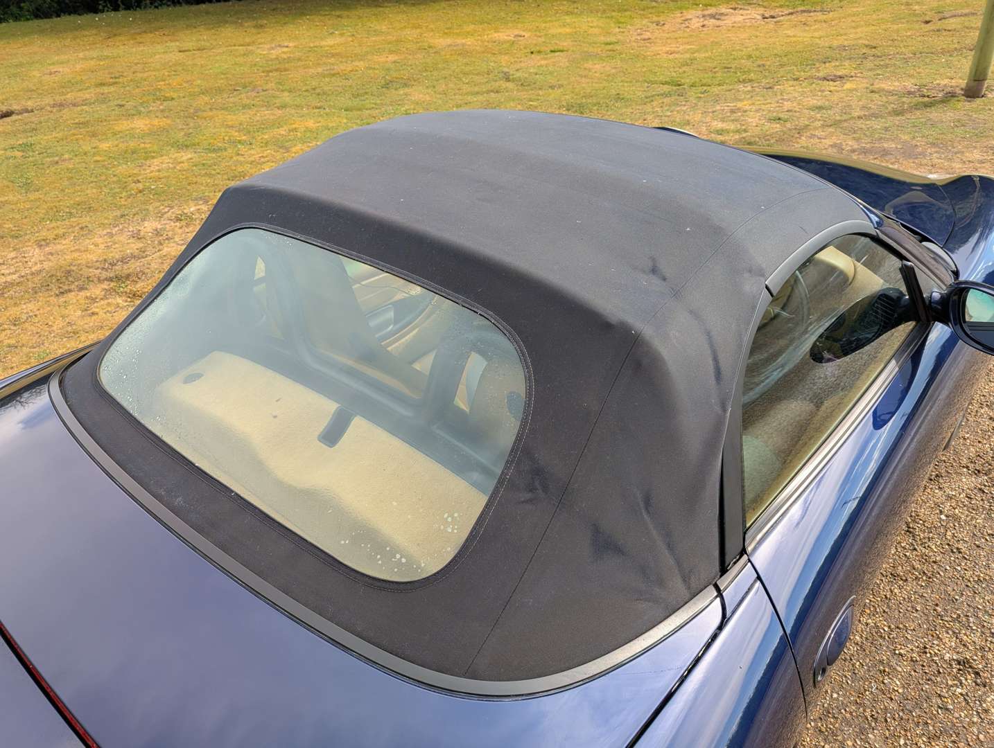 <p>2001 PORSCHE BOXSTER 2.7</p>