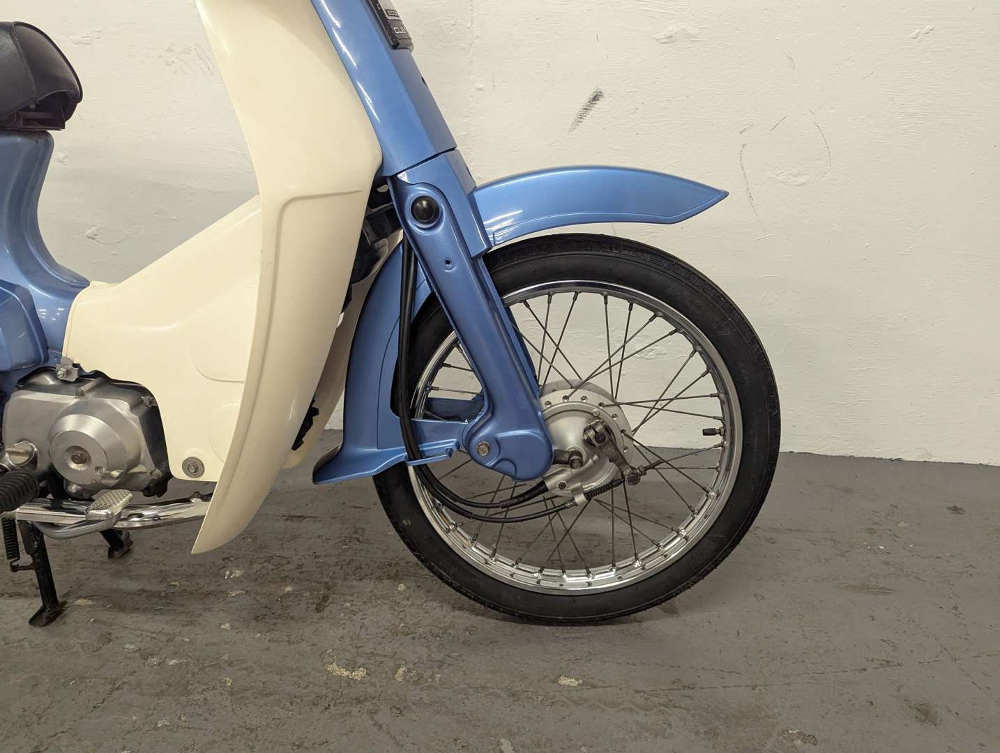 <p>1996 HONDA C90 CUB</p>