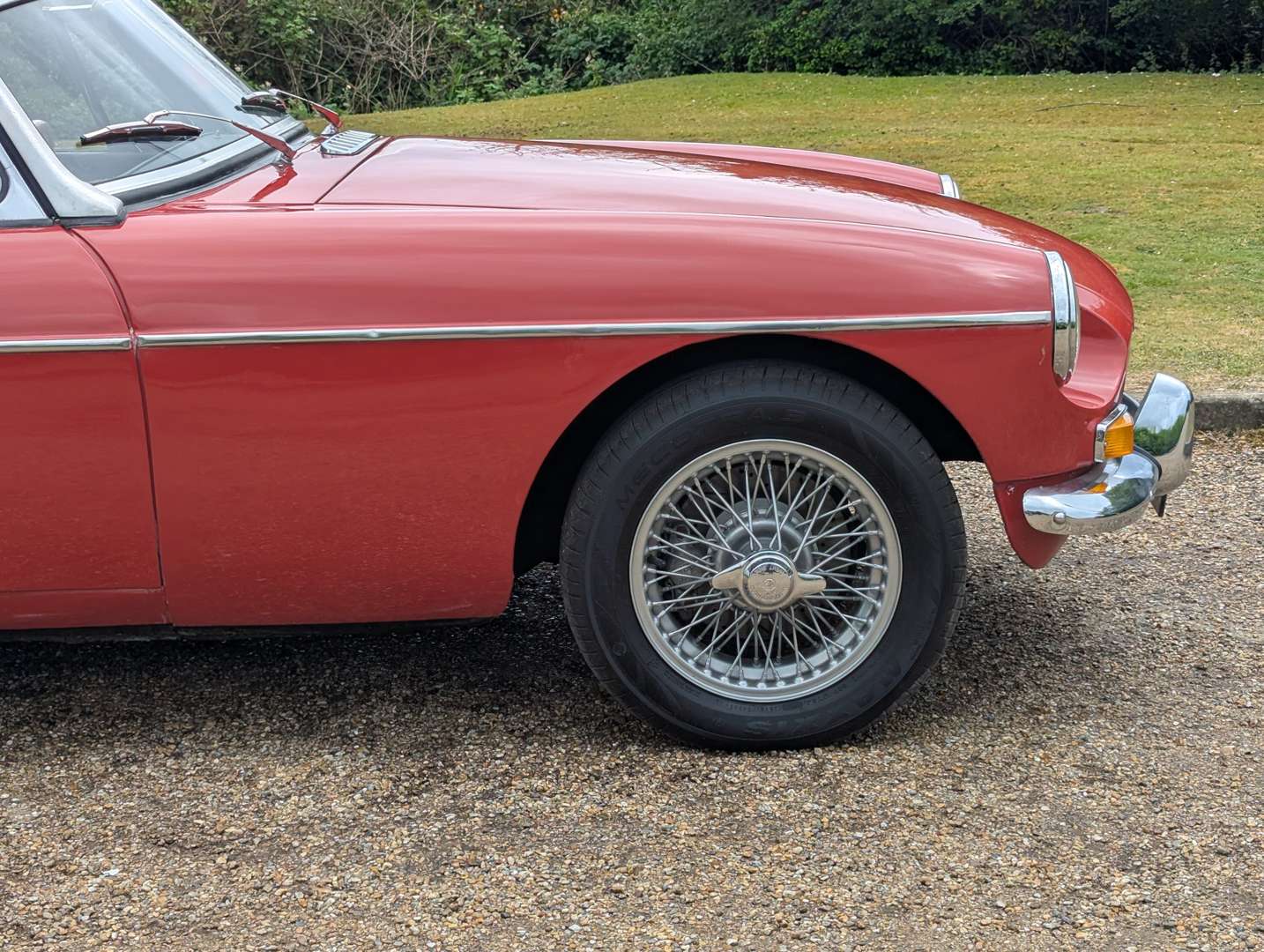 <p>1967 MG B ROADSTER</p>