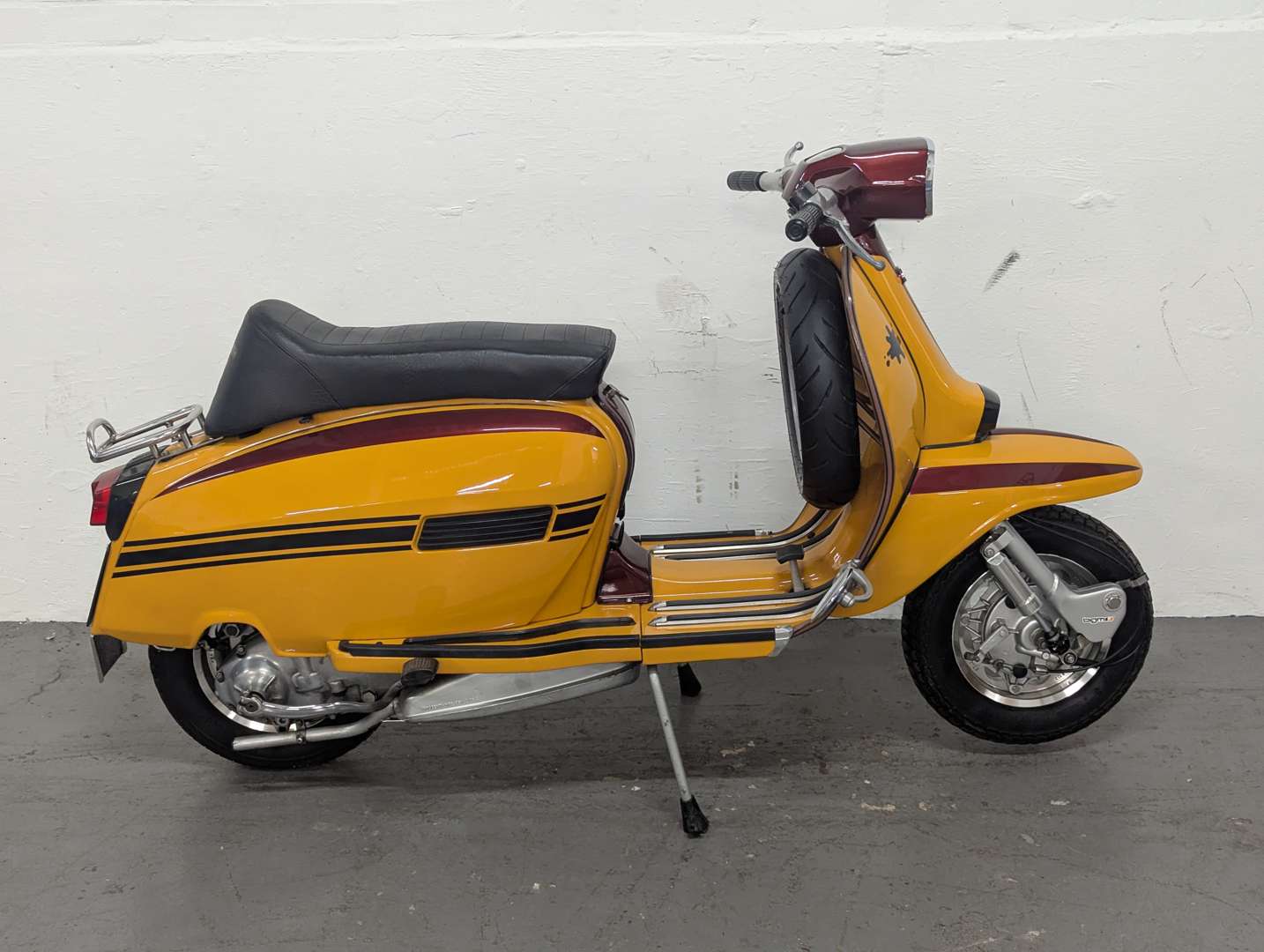 <p>1996 LAMBRETTA GP150</p>