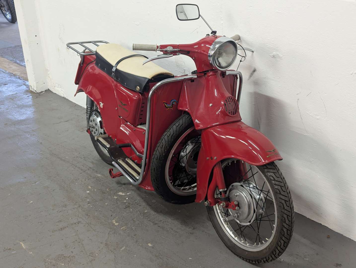 <p>1962 MOTO GUZZI GALLETTO</p>