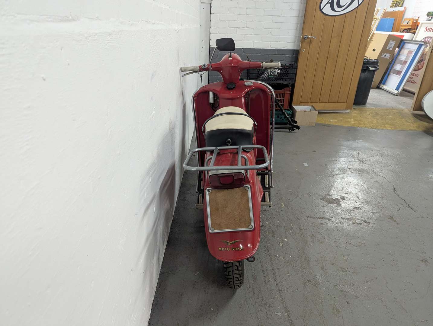 <p>1962 MOTO GUZZI GALLETTO</p>